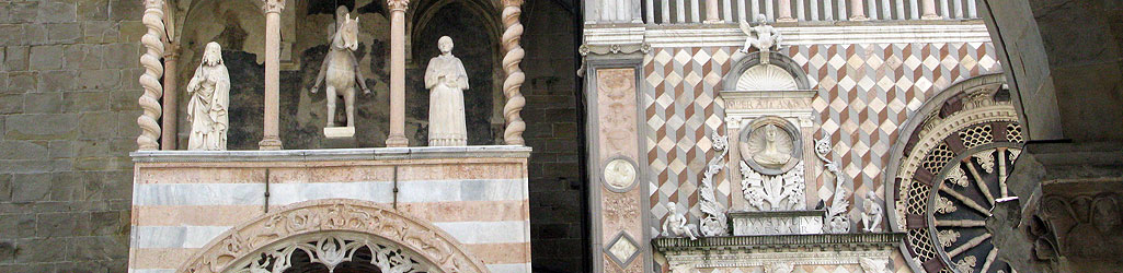 Bergame - détail du porche nord de Santa Maria Maggiore et de la Cappella Colleoni 