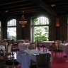 Domaine de La Bretesche - la salle à manger du Montaigu (côté par cet château) à l'heure du petit-déjeuner