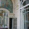 Evian - le Palais Lumière - sous le porche fresque attribuée à Jean D. Benderly
