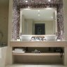 Hilton Evian -  suite junior - salle de bain avec baignoire et douche
