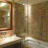 Hermitage Gantois : salle de bain d'une chambre Privilège