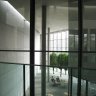 Pinakothek der Moderne - l'espace restauration vu du 1er étage