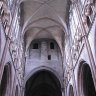 Cathédrale Saint-Vincent de Saint-Malo – la base romane du clocher vue du chœur