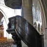  Saint-Germain l'Auxerrois -  collatéral sud, l'escalier de la chaire. La chaire fait face au banc d'honneur ou banc d'œuvre royal. 