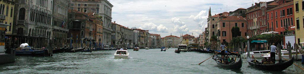 Venise, le Grand Canal entre les sestiere San Marco et San Polo